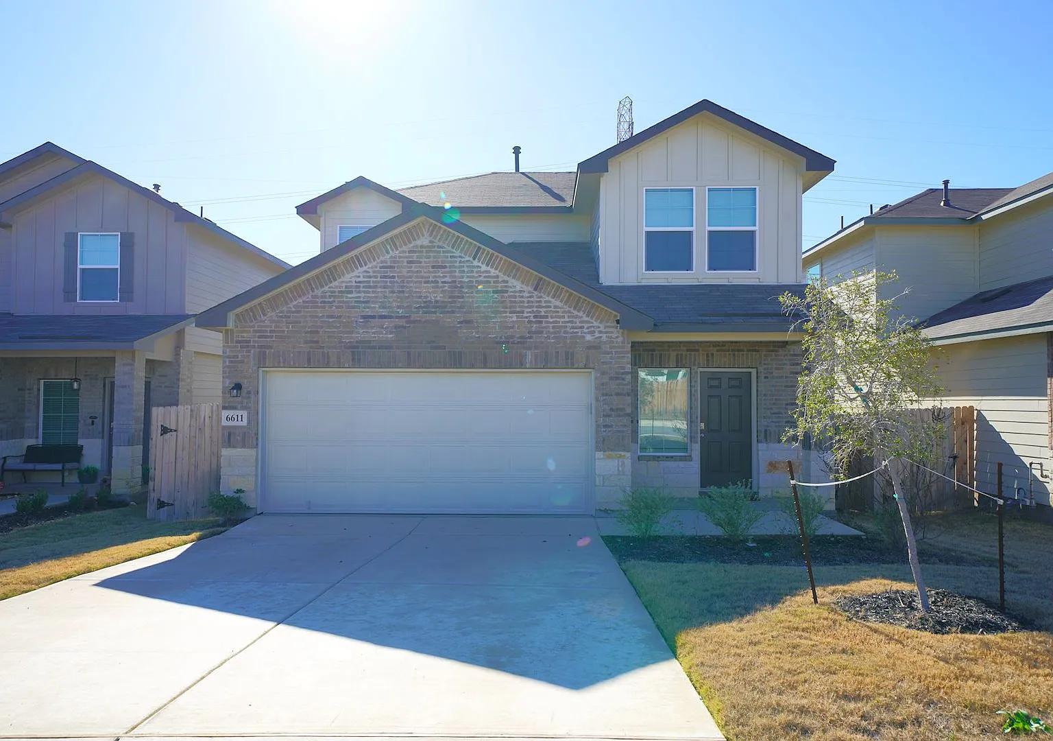 Like-New Home in Applewood Neighborhood. Realtor Commission: $600 — Photo 1