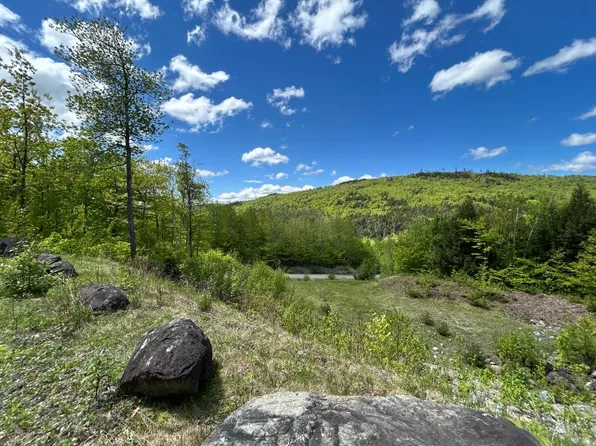 30 Highland Avenue, Kingfield, ME 04947