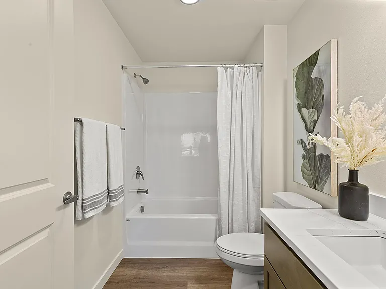 Haven Place Apartments — Photo 11