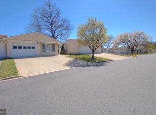 15412 Bassett Ln #25-B, Silver Spring, MD 20906