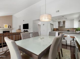 202 Estrellita Ln, Oak Park, CA 91377