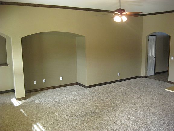 2nd image of 3104 Cristo Ct