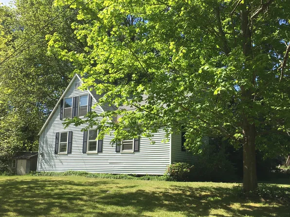 131 Tartia Rd, East Hampton, CT 06424