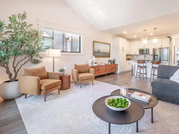 1300 Forsythe Ave, Columbus, OH 43201