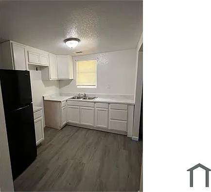 3 bed, $1,200 — Photo 2