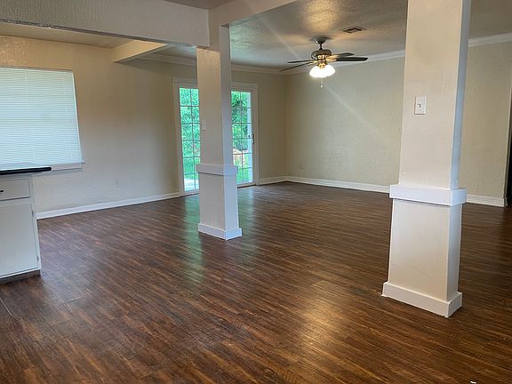2nd image of 4514 Sage Cir