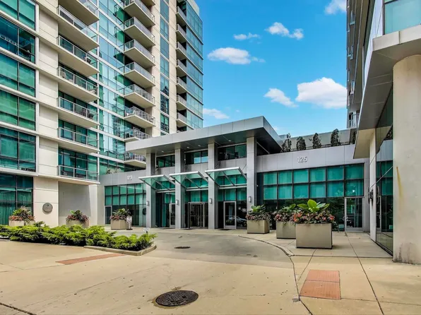 125 S Green St APT 1107A, Chicago, IL 60607