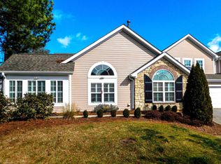 136 Grinders Cir, Greer, SC 29650