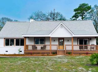 501 Shoreline Dr E, Sunset Beach, NC 28468