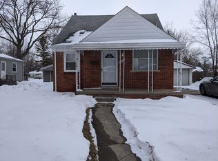 23120 Roanoke Ave, Oak Park, MI 48237