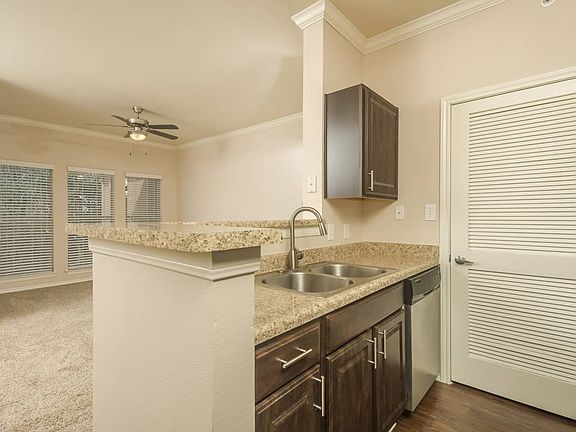3rd image of 1600 S Lakeline Blvd APT 1737