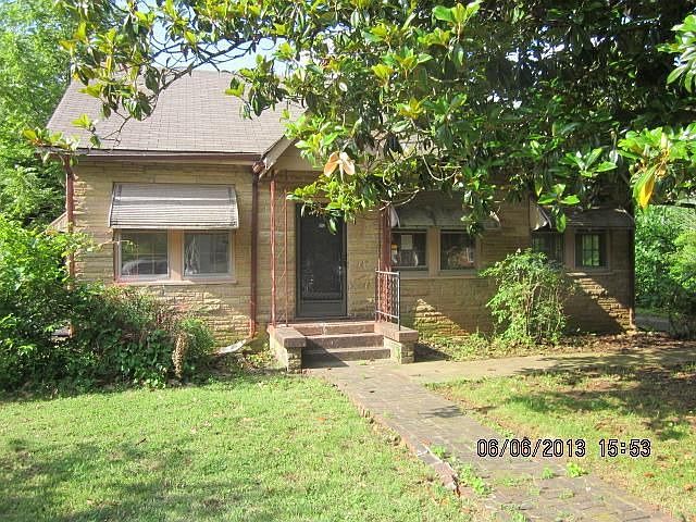 1st image of 212 Chamberlain Dr