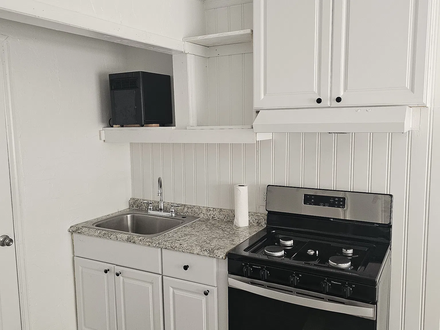 2923 Rainbow Rd — Photo 4
