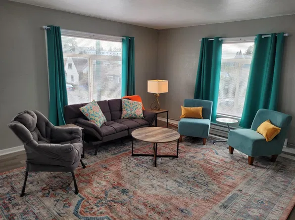 1628 Burwell St APT 3, Bremerton, WA 98337