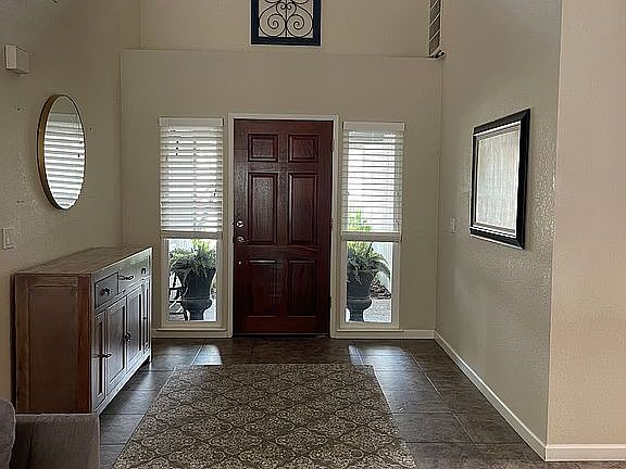 4th image of 112 Orchard Ln