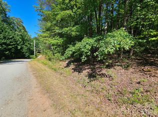 136 Doves Way #136, Lake Lure, NC 28746