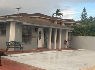 3233 SW 25th St #3233, Miami, FL 33145