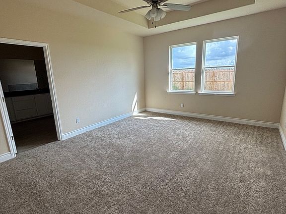5th image of 117 Growers Ave