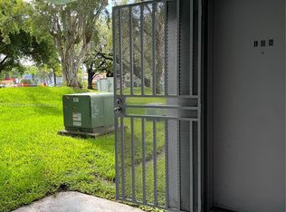 210 Fontainebleau Blvd APT 108, Miami, FL 33172