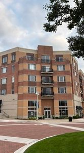 300 Village Cir Unit 207, Willow Springs, IL, 60480