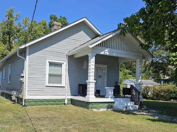 3211 Dumesnil St, Louisville, KY 40211