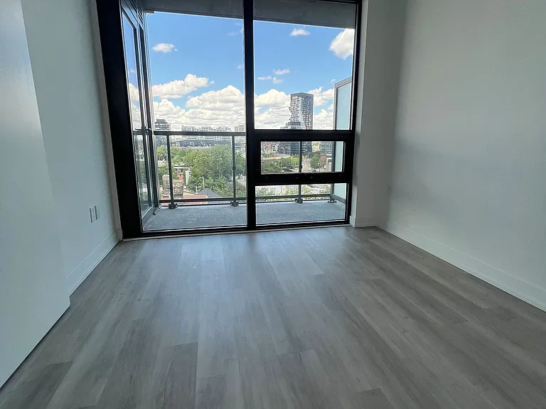 28 Eastern Ave #707 — Photo 10