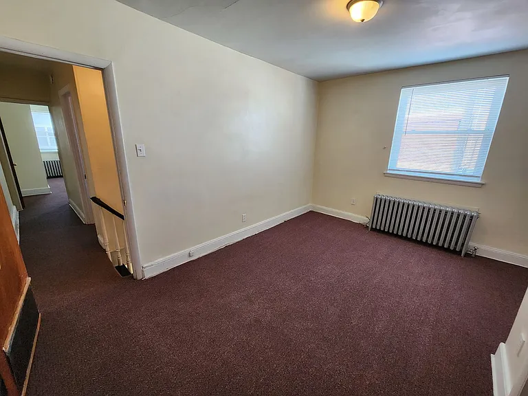 1527 S. 4th Street — Photo 10