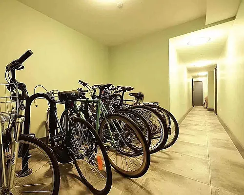 Rented by Tapiro Realty | media 5