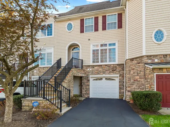 4 Sandra Ct #2743, Old Bridge, NJ 08857