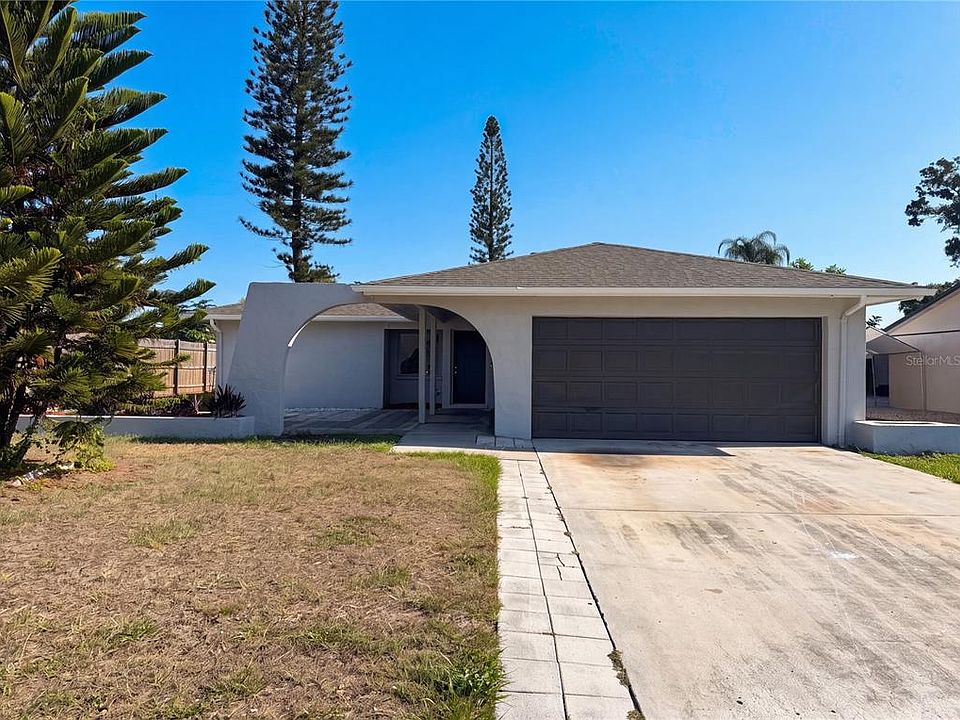 1st image of 607 33RD AVENUE DRIVE E