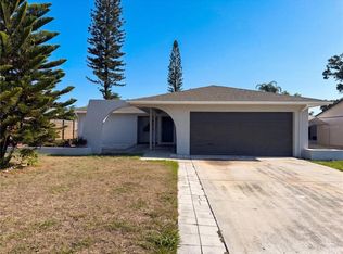 607 33rd Avenue Dr E, Bradenton, FL 34208