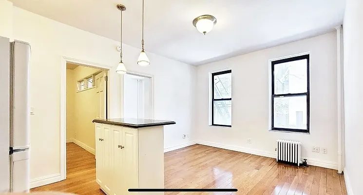 Rented by CitySites Real Estate Group | media 1