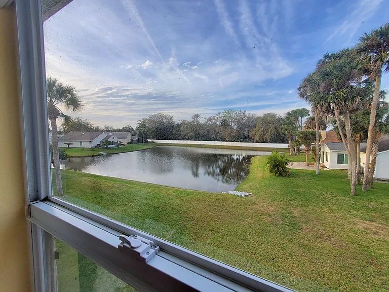 1104 Plover Pl — Photo 11
