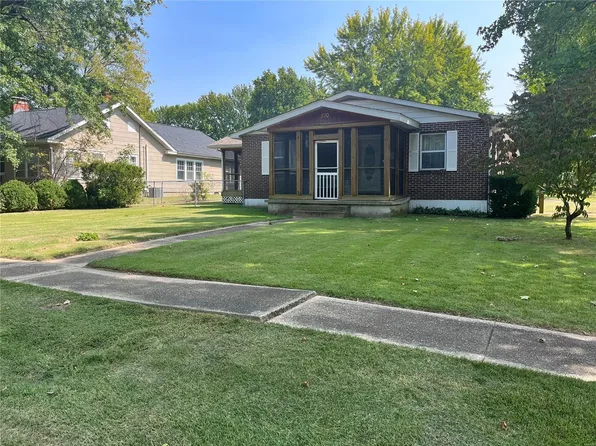 230 W Scioto St, Saint James, MO 65559