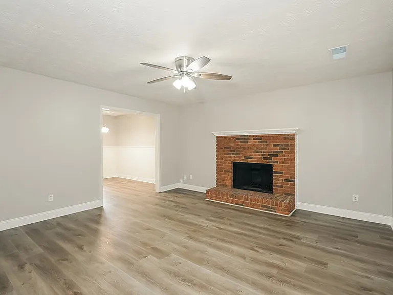 1265 Grayland Hills Dr — Photo 5
