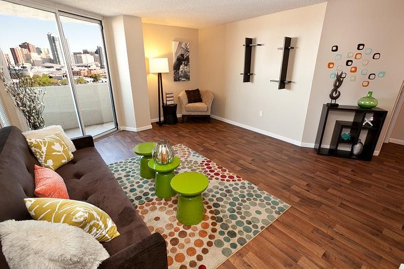 1st image of 1200 Galapago St APT 321