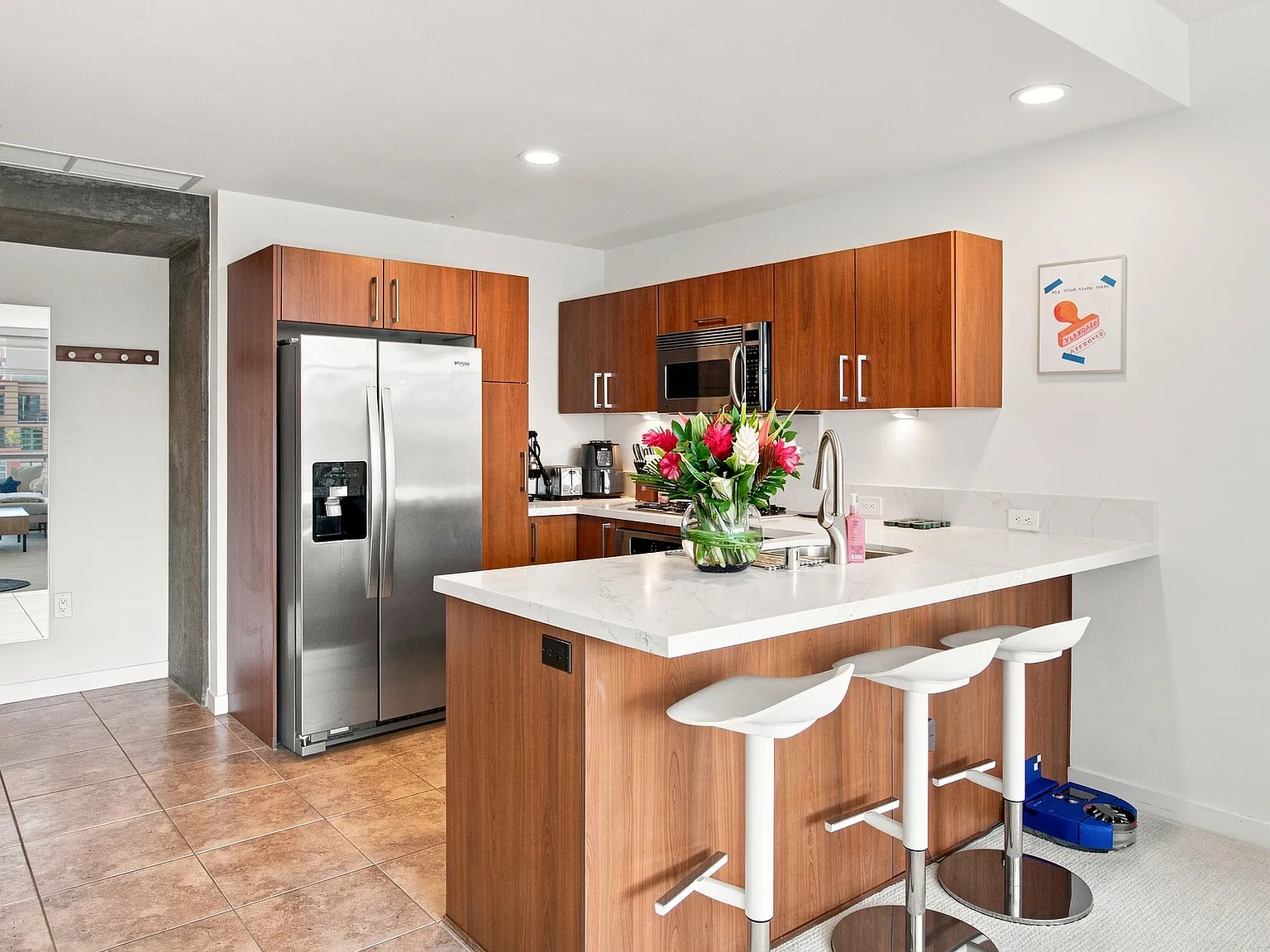 1 bed, 875 sqft, $3,950 — Photo 2