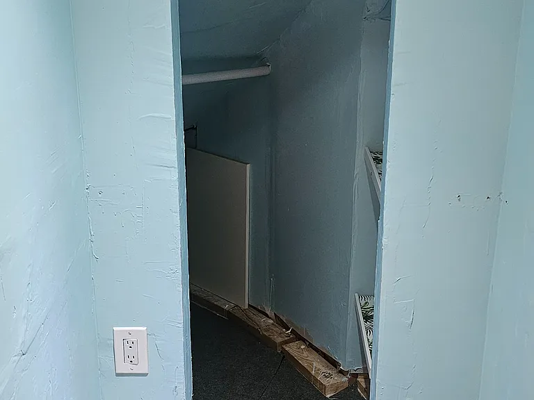 21 Oakside Dr #LOWER LEVEL — Photo 29