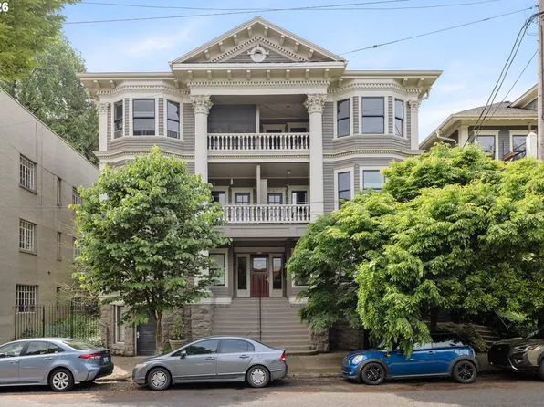 2046 NW Flanders St APT 3, Portland, OR 97209