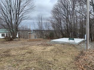 11 High St, Calais, ME 04619