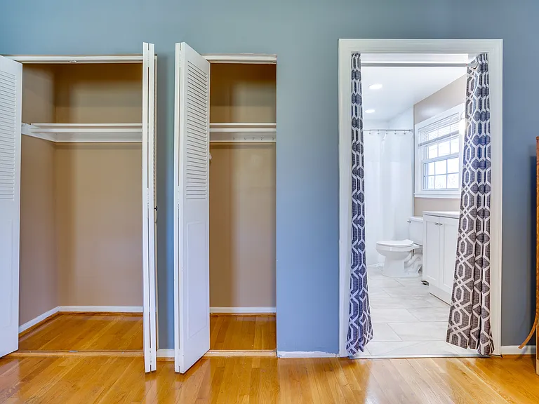 9215 Cherrytree Dr — Photo 29