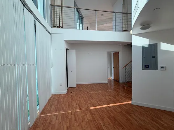 350 S Miami Ave APT 712, Miami, FL 33130