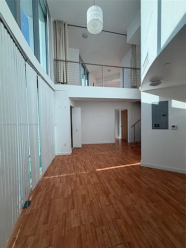 350 S Miami Ave Photo 1