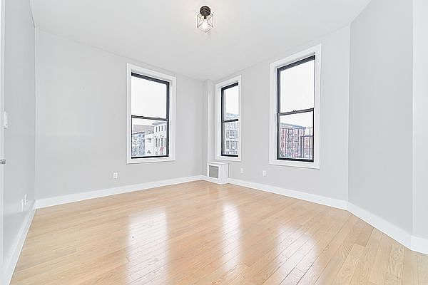 1st image of 478 W 145th St APT 32