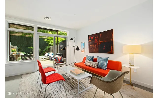 Sold by Douglas Elliman | media 26