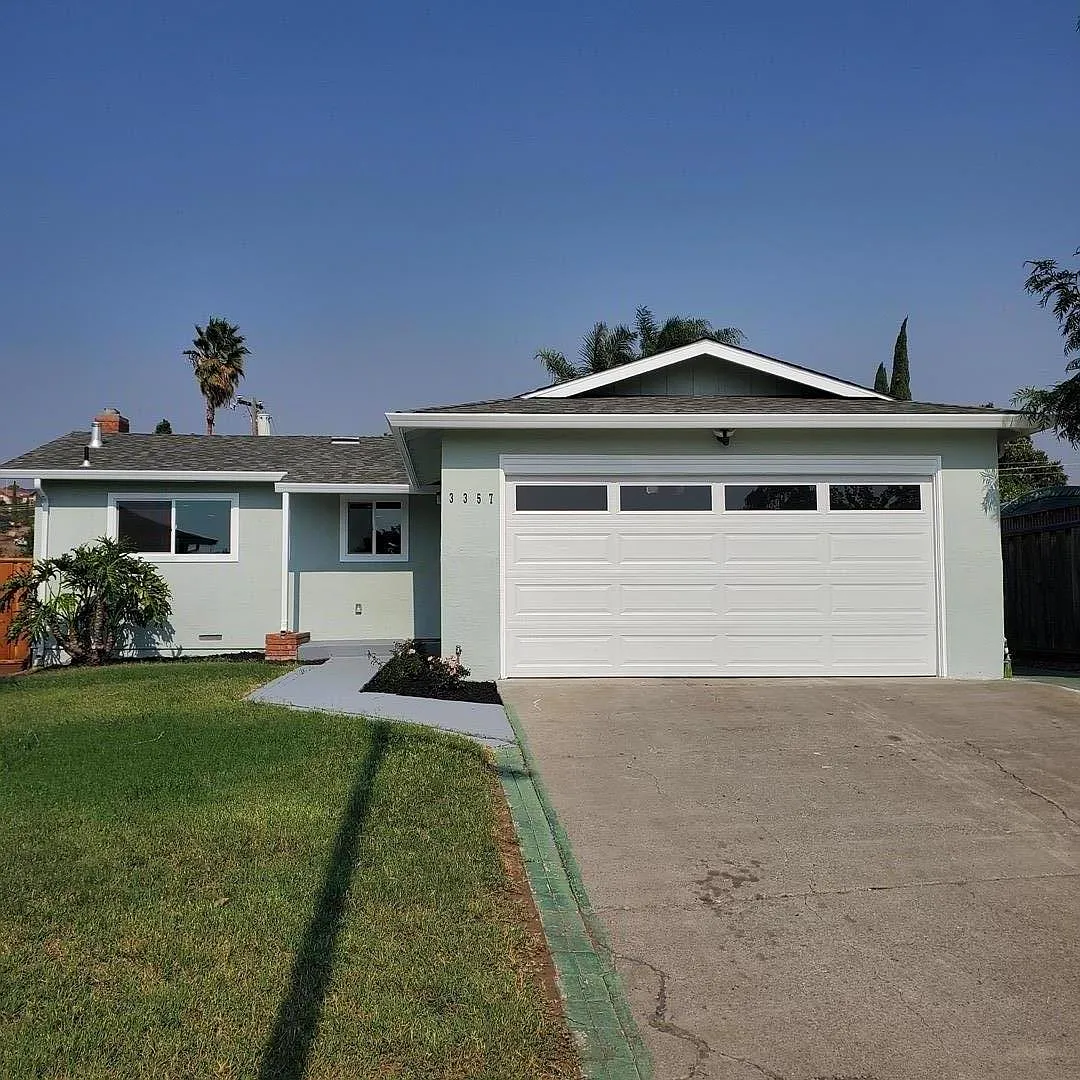3357 Mount Vista Dr photo 1