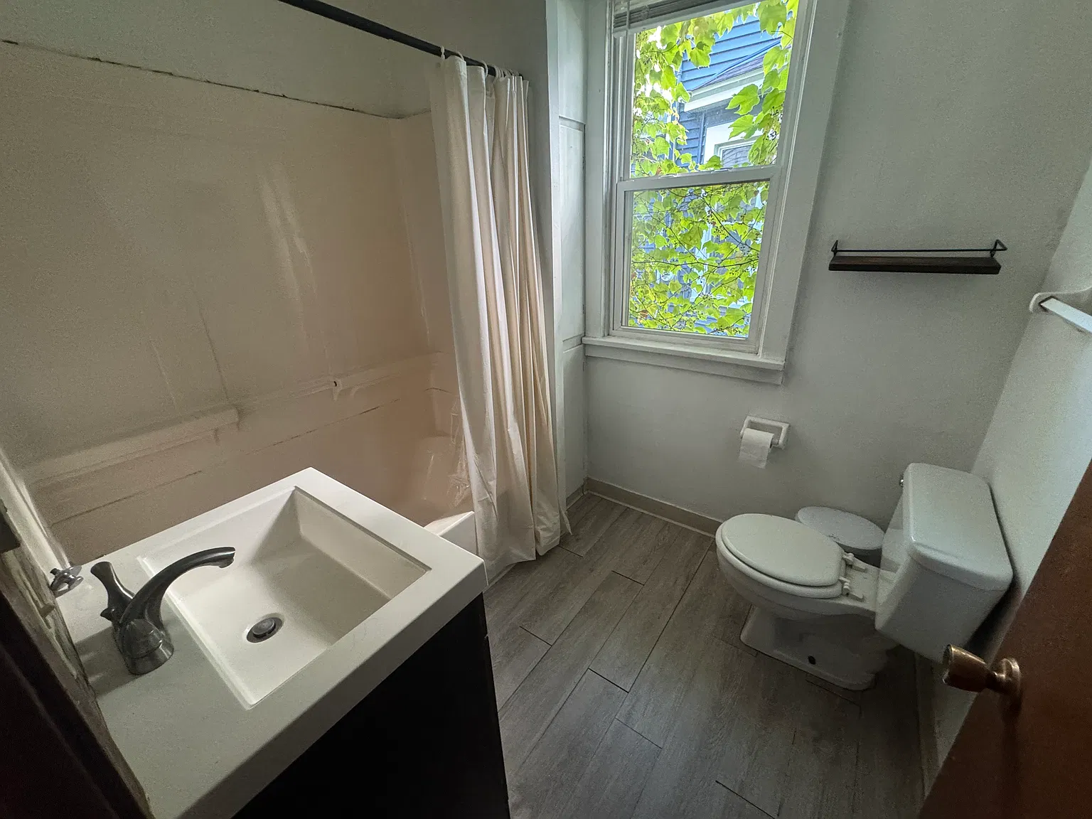 2720 Emerson Avenue South #1, Minneapolis — Photo 4