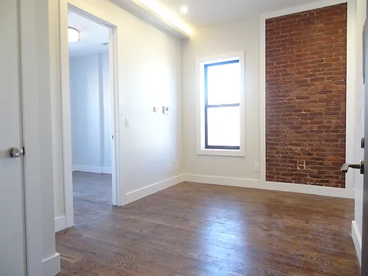 Rented by Lofts and Flats LLC | media 7