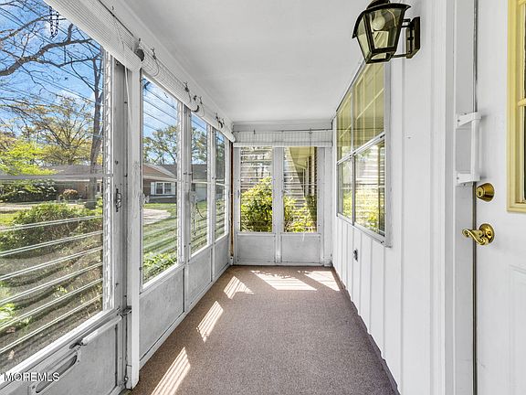 5th image of 80C Dorchester Drive