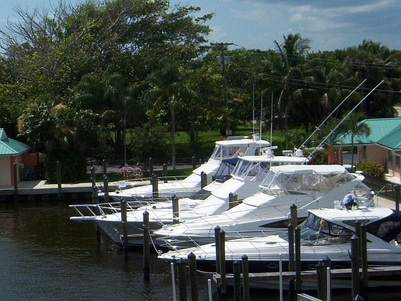 3rd image of Outrigger Harbour Yacht Club #12